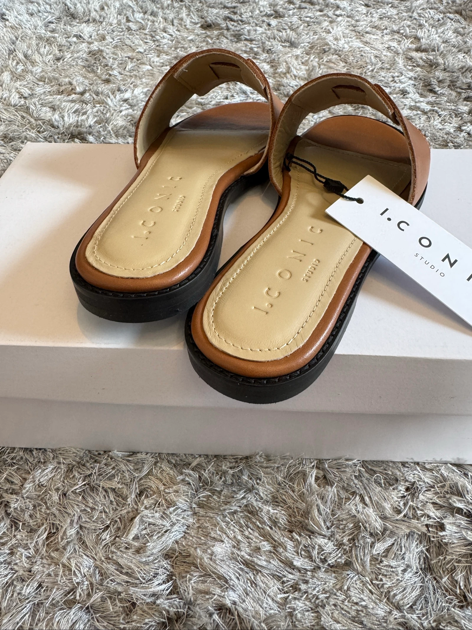 Platte sandalen in leer – photo 6